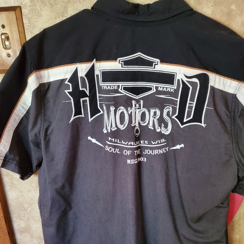 Mens Harley button up shirt